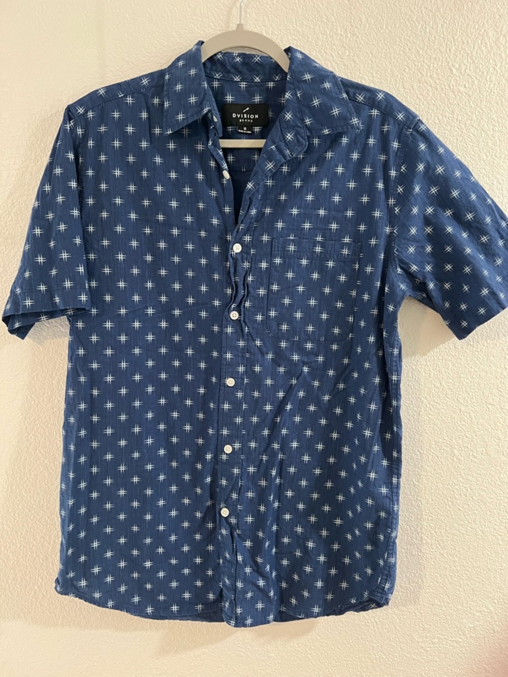 Tilly's Navy Blue Short-Sleeve Button-Down Shirt